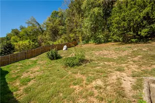 285 Patterson Ave, Bridgeville, PA 15017 - Photo 31