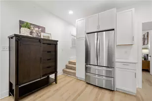 285 Patterson Ave, Bridgeville, PA 15017 - Photo 13