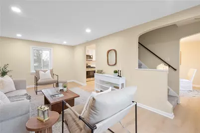 3842 Greensburg Pike, Pittsburgh, PA 15221 - Photo 13