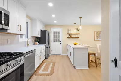 3842 Greensburg Pike, Pittsburgh, PA 15221 - Photo 5