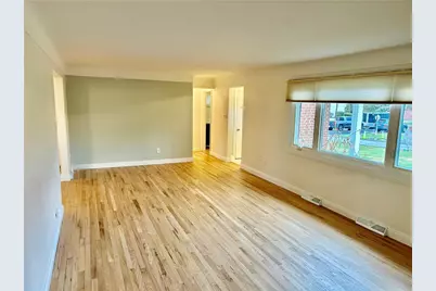 113 Memorial St, Dunbar, PA 15431 - Photo 9