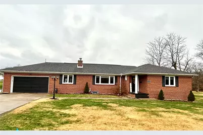 113 Memorial St, Dunbar, PA 15431 - Photo 1