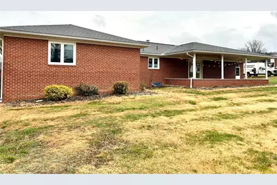 113 Memorial St, Dunbar, PA 15431 - Photo 5