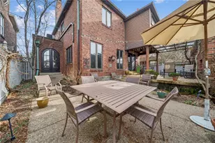 128 Hastings Streeet, Pittsburgh, PA 15206 - Photo 45