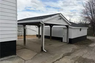 1028 Broad, Belle Vernon, PA 15012 - Photo 5