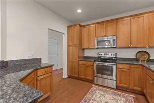 137 Freedom Ln, Ohio Township, PA 15143 - Photo 11