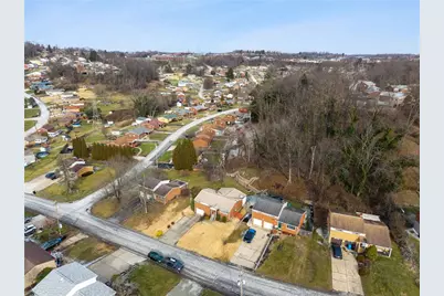 13723 Ormsby, North Huntingdon, PA 15642 - Photo 25