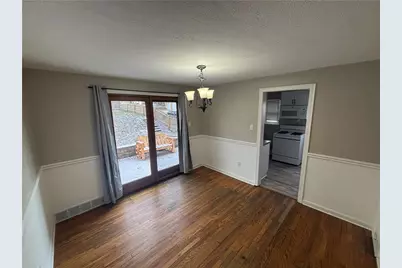 1319 Woodbourne Ave, Pittsburgh, PA 15226 - Photo 5