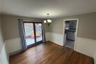 1319 Woodbourne Ave, Pittsburgh, PA 15226 - Photo 5