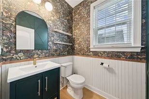 5600 Willow Terrace Dr, Bethel Park, PA 15102 - Photo 9