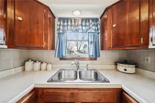 600 Cleveland St, Greensburg, PA 15601 - Photo 13