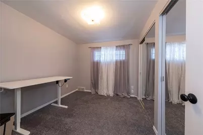 5014 Ozark Dr, Pittsburgh, PA 15239 - Photo 13