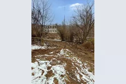 1022 Gaskill Ave, Jeannette, PA 15644 - Photo 17