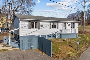 1152 W Gibson Ave, Connellsville, PA 15425 - Photo 33