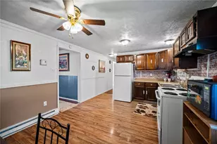 1152 W Gibson Ave, Connellsville, PA 15425 - Photo 11