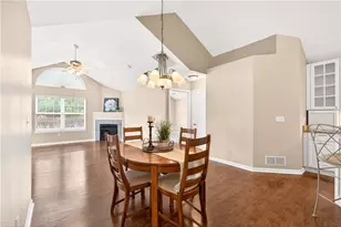 1723 Heather Heights Dr, Moon/Crescent Twp, PA 15046 - Photo 13