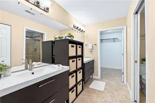 1723 Heather Heights Dr, Moon/Crescent Twp, PA 15046 - Photo 29