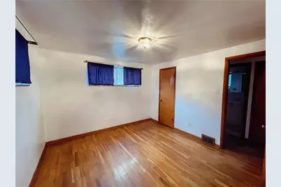 528 Cypress Alley, Glassport, PA 15045 - Photo 11