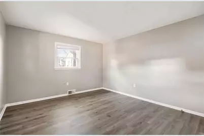 741 Bucyrus Str, Elliott, PA 15220 - Photo 9