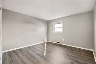 741 Bucyrus St, Elliott, PA 15220 - Photo 11