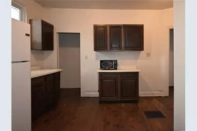 417 Lawn Street, Pittsburgh, PA 15213 - Photo 13