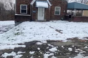 621 3rd St, North Versailles, PA 15137 - Photo 3