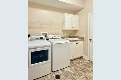 60 Nicholas, Brighton Township, PA 15009 - Photo 29