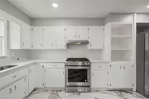 309 Beech St, Vandergrift, PA 15690 - Photo 11