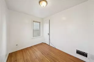 815 Elizabeth St, Wilkins Township, PA 15221 - Photo 13