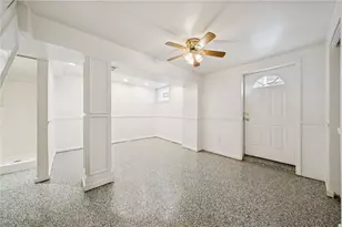 815 Elizabeth St, Wilkins Township, PA 15221 - Photo 23