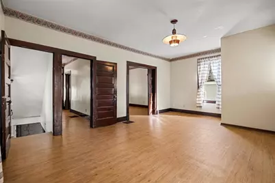 325 Walnut St, Vandergrift, PA 15690 - Photo 7