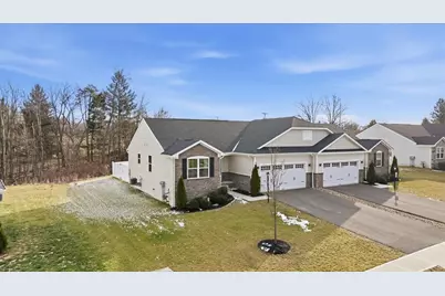 237 Smith Lane, Chippewa Township, PA 15010 - Photo 3