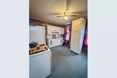 202 Central Ave, Chicora Boro, PA 16025 - Photo 17