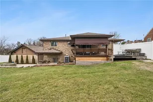 318 Maple St, West Mifflin, PA 15122 - Photo 29