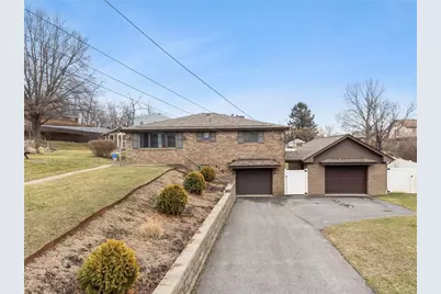 318 Maple St, West Mifflin, PA 15122 - Photo 1