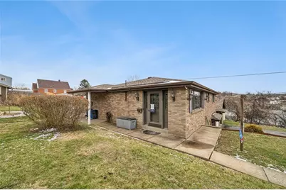 318 Maple St, West Mifflin, PA 15122 - Photo 29