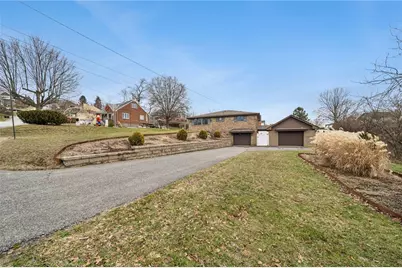 318 Maple St, West Mifflin, PA 15122 - Photo 31