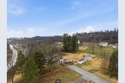 312 Flatwoods Rd, Vanderbilt, PA 15486 - Photo 3