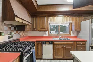 312 Flatwoods Rd, Vanderbilt, PA 15486 - Photo 13
