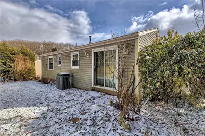 532 Waterbury  Drive, Hempfield Township, PA 15601 - Photo 27