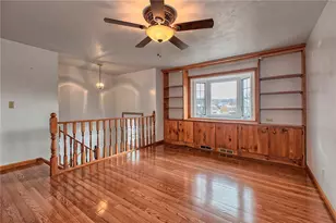 532 Waterbury Dr, Hempfield Township, PA 15601 - Photo 5