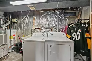 7 Shadow Dr, Pittsburgh, PA 15227 - Photo 17