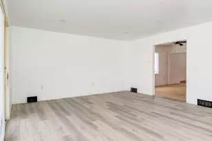 1620 McMinn St, Aliquippa, PA 15001 - Photo 5