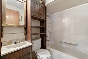 1368 Cathell Rd, Pittsburgh, PA 15236 - Photo 17