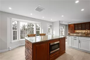 2421 Edgewood Dr, Pittsburgh, PA 15241 - Photo 7