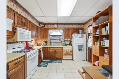 300 Gardner St, McKees Rocks, PA 15136 - Photo 7