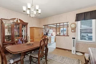 300 Gardner St, McKees Rocks, PA 15136 - Photo 5