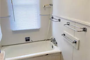 912 Penn Ave, New Brighton, PA 15066 - Photo 11