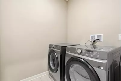 430 Dana Drive, Pittsburgh, PA 15068 - Photo 5