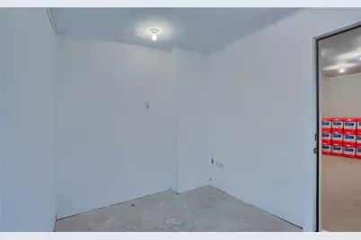 468 E Washington St, New Castle, PA 16101 - Photo 27